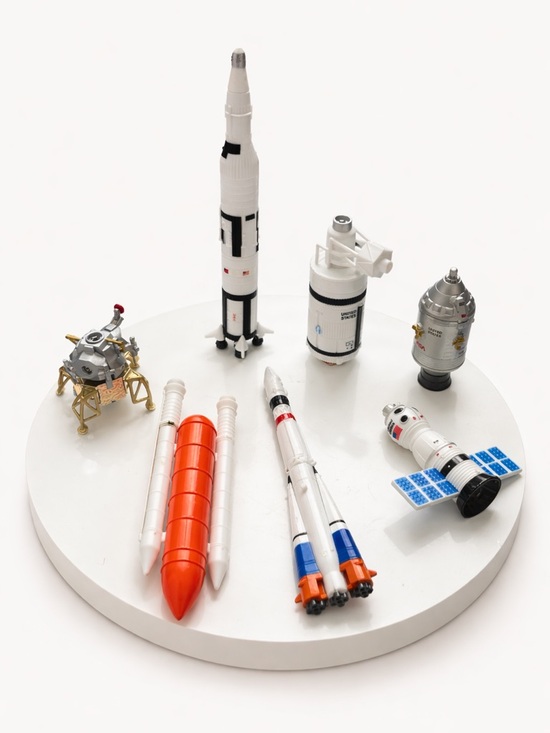 NASA Space Toy Lot Astronauts Rockets Shuttle Rover No Box - Picture 2 of 4
